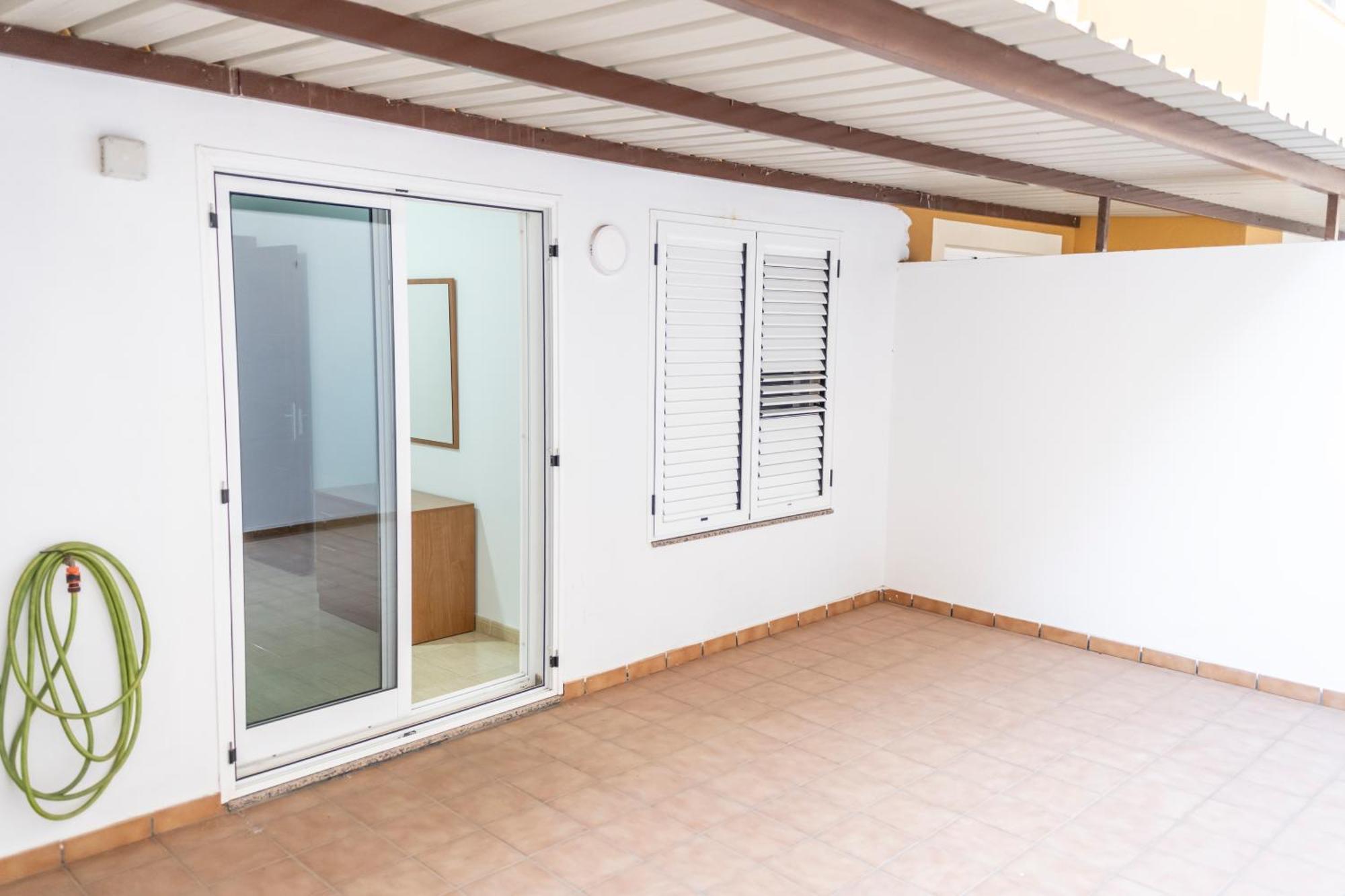 Yesenia Vv Airport Apartment El Matorral Exterior photo